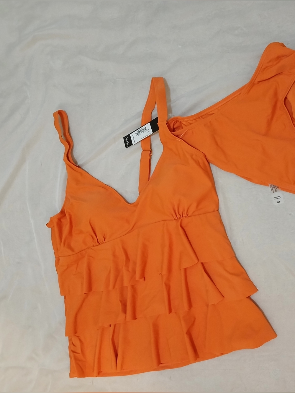 Tankini Top & Bottom - Picture 2 of 3
